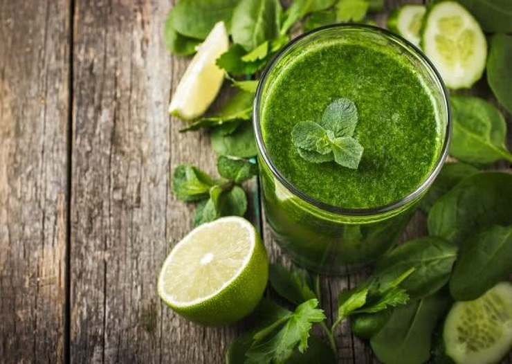 aprenda a fazer um suco verde super nutritivo